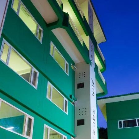 Wiz Hotel Pattaya Exteriör bild