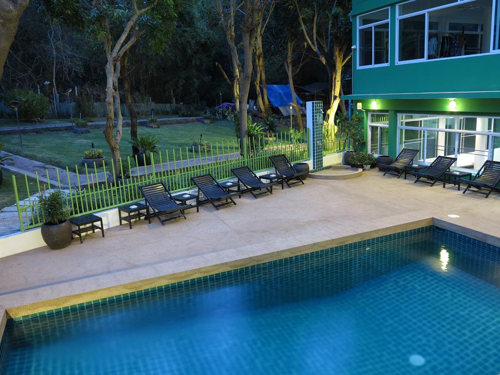 Wiz Hotel Pattaya Exteriör bild
