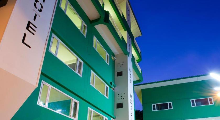 Wiz Hotel Pattaya Exteriör bild