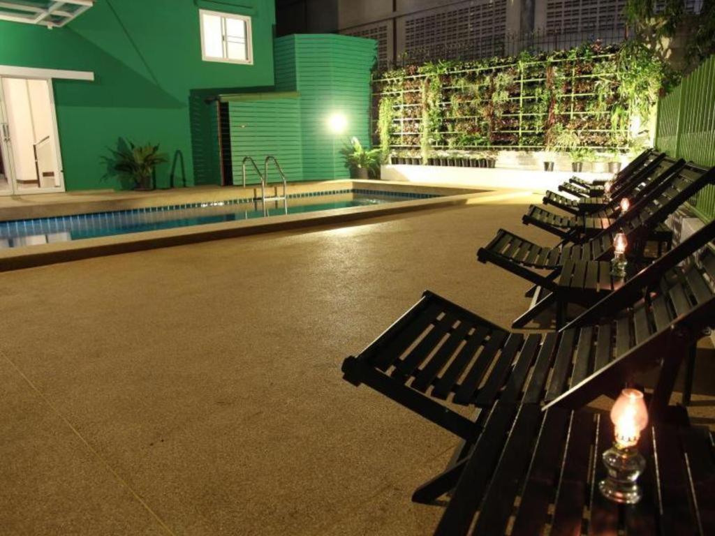 Wiz Hotel Pattaya Exteriör bild
