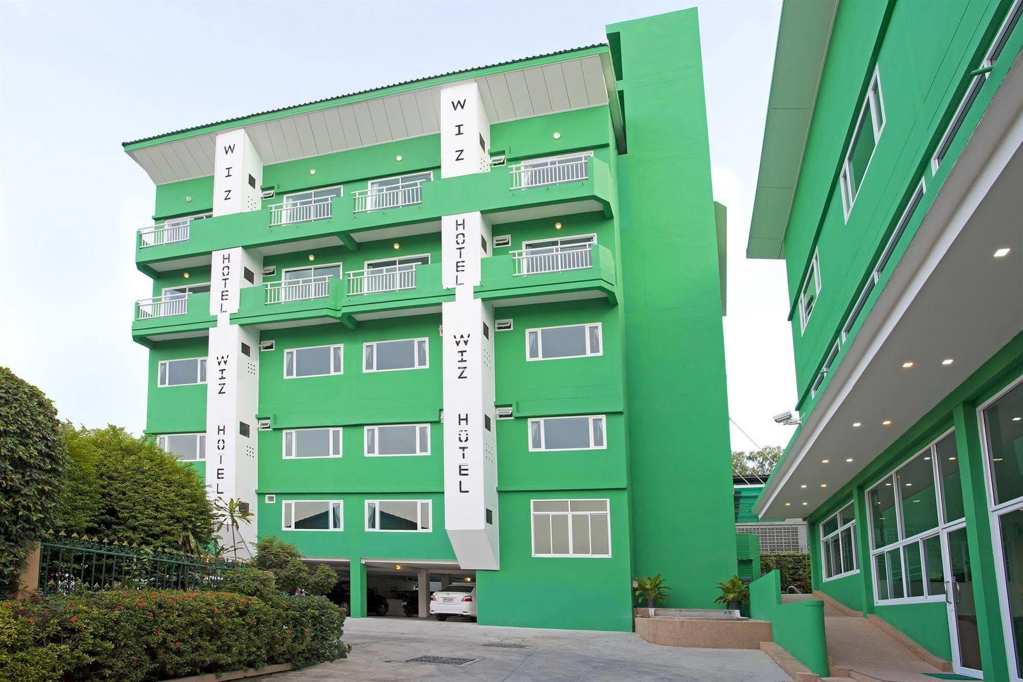 Wiz Hotel Pattaya Exteriör bild